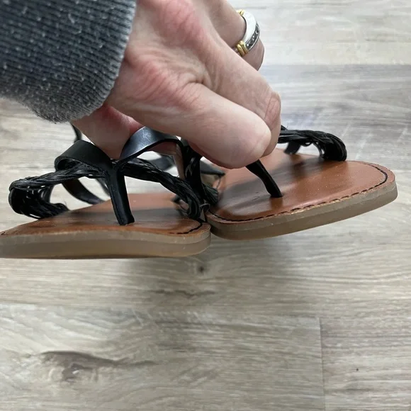 TOMS Black Lexie Strappy Sandals, Size 7.5 - Picture 9 of 12